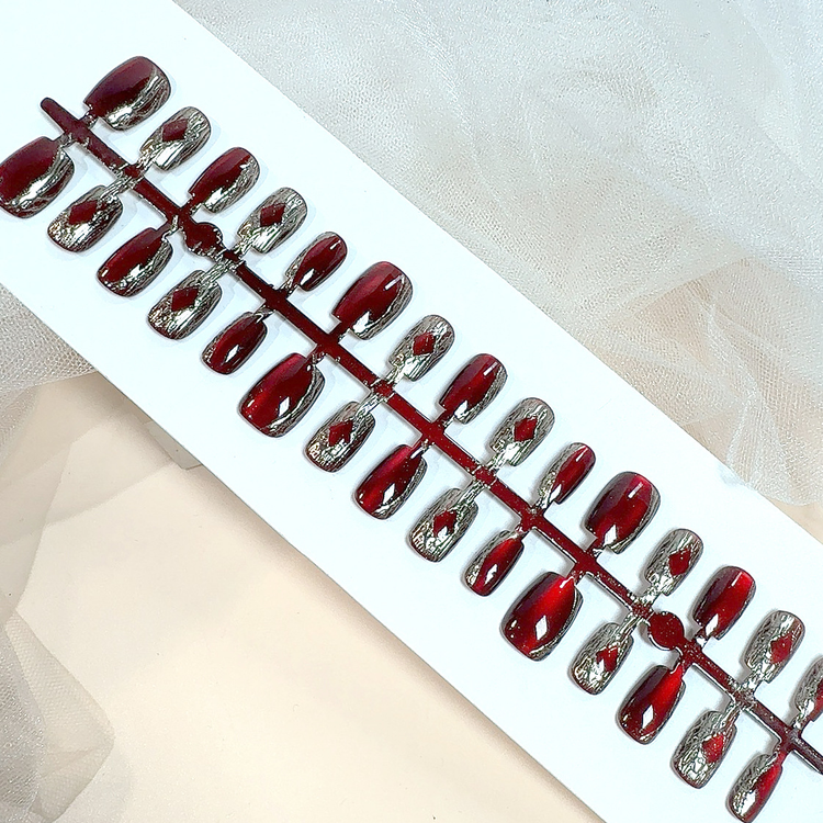 The 30-Piece Mani Series
